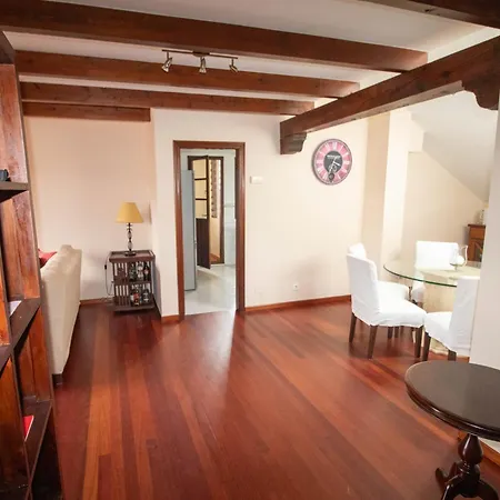 Atico Con Piscina Junto A Comillas Y Playa De Oyambre Apartment *