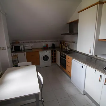Atico Con Piscina Junto A Comillas Y Playa De Oyambre Apartment