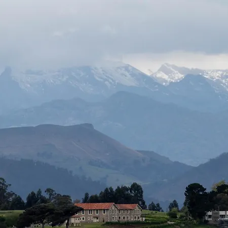 Atico Espectacular Comillas A 2 Km *