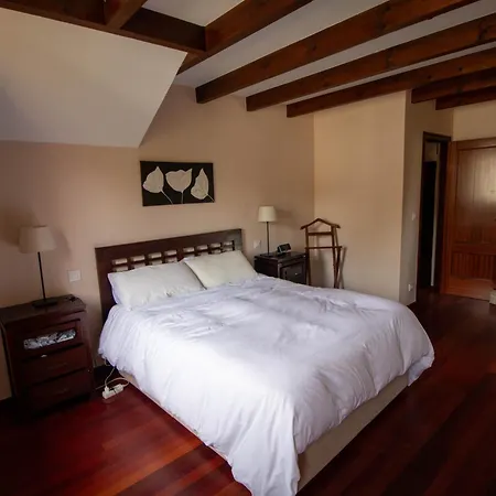 Apartment Atico Con Piscina Junto A Comillas Y Playa De Oyambre Liandres