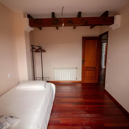 Atico Con Piscina Junto A Comillas Y Playa De Oyambre Liandres