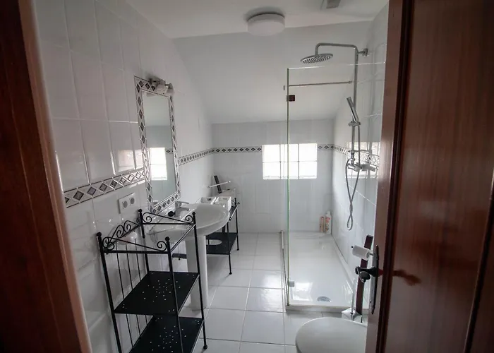 Atico Con Piscina Junto A Comillas Y Playa De Oyambre