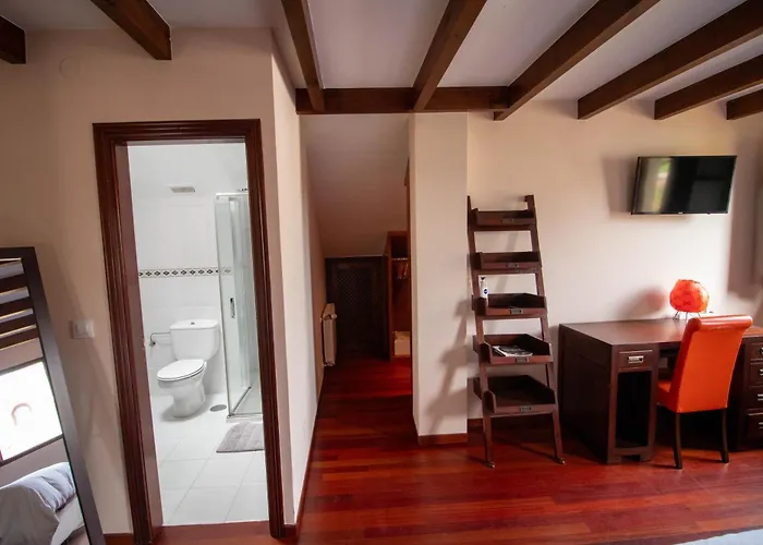 Atico Con Piscina Junto A Comillas Y Playa De Oyambre