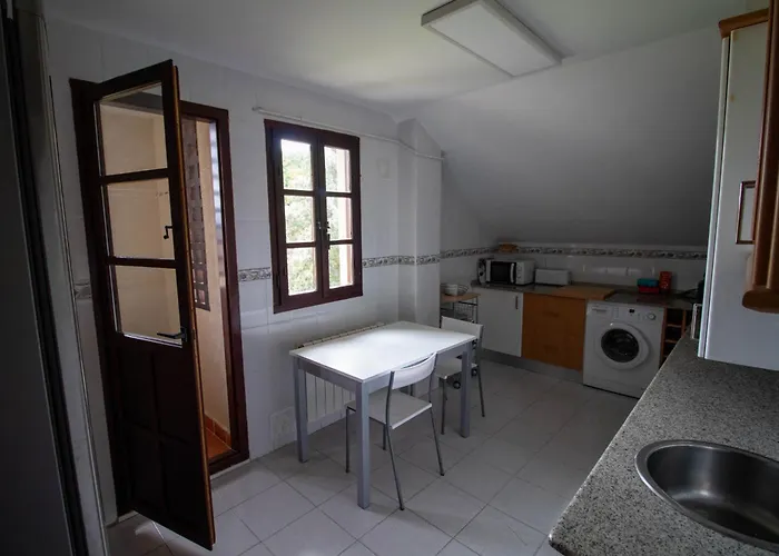 Apartament Atico Con Piscina Junto A Comillas Y Playa De Oyambre *