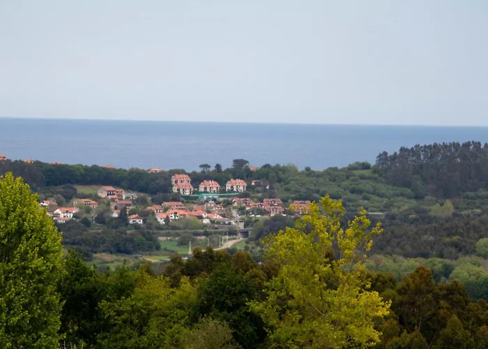 Apartament Atico Con Piscina Junto A Comillas Y Playa De Oyambre *