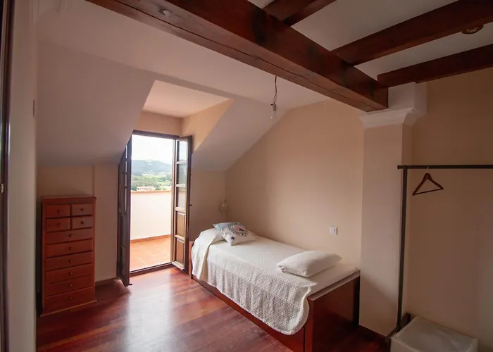 Atico Con Piscina Junto A Comillas Y Playa De Oyambre Apartament Liandres