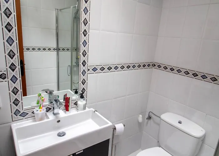 Atico Con Piscina Junto A Comillas Y Playa De Oyambre Apartament