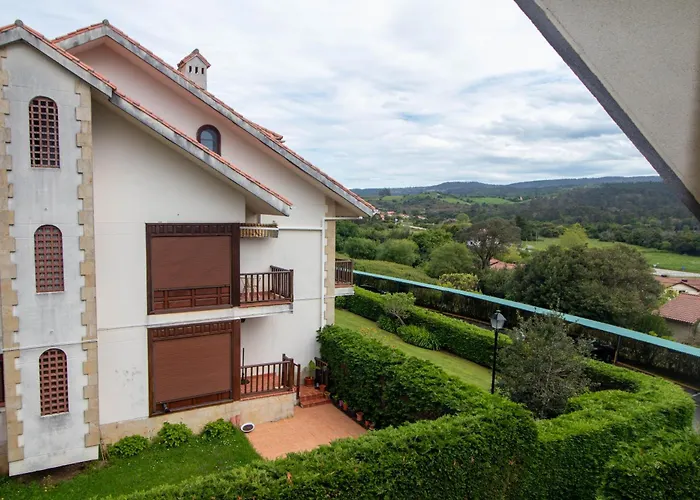 Atico Con Piscina Junto A Comillas Y Playa De Oyambre * Liandres